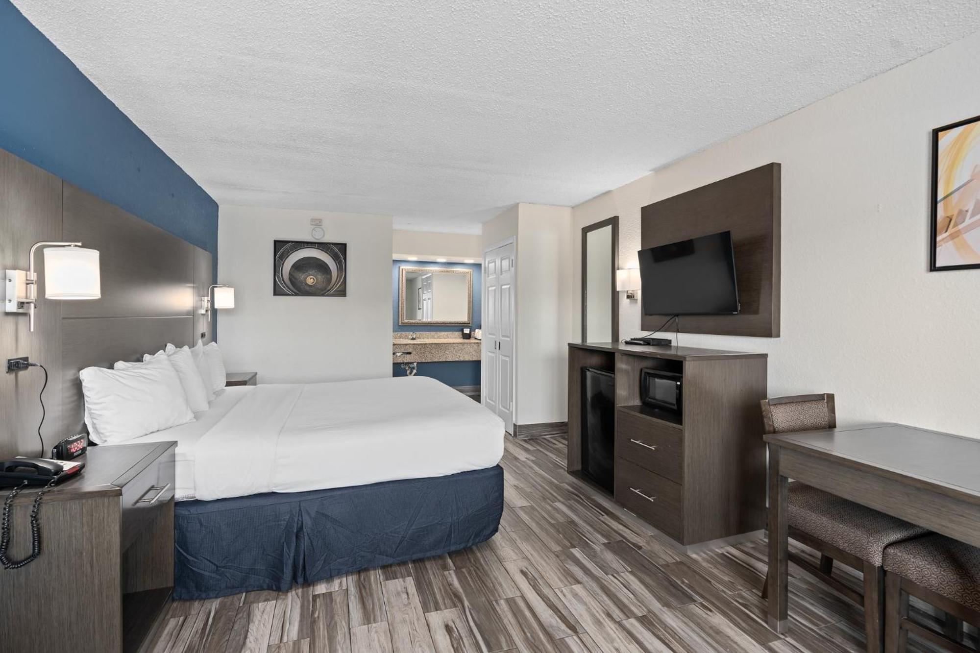 Baymont By Wyndham Orlando East Hotel Alafaya Ngoại thất bức ảnh