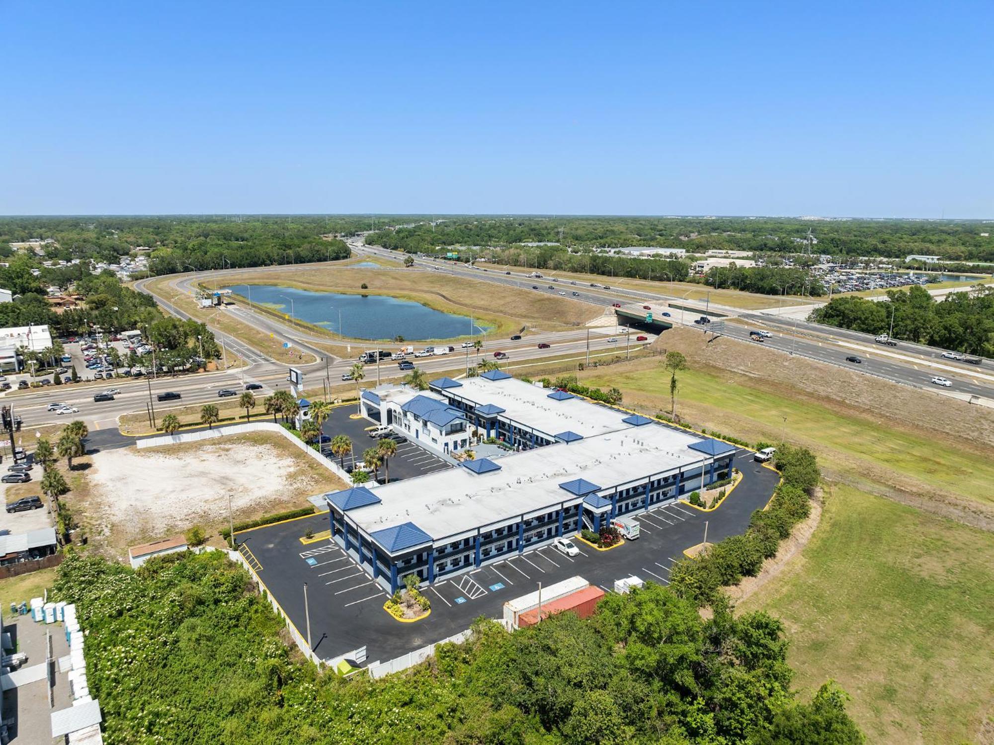 Baymont By Wyndham Orlando East Hotel Alafaya Ngoại thất bức ảnh